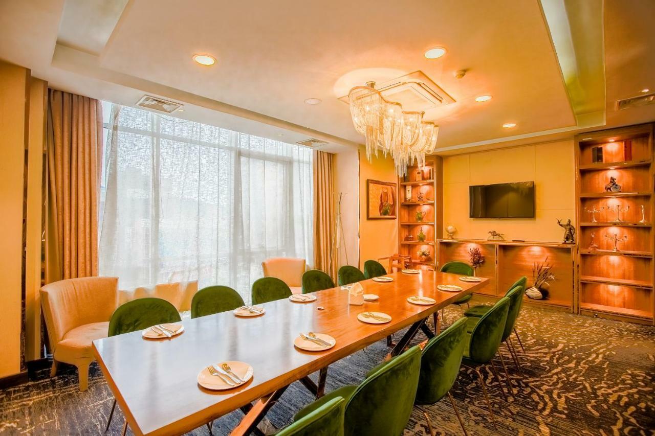 Ramada Ulaanbaatar City Center Εξωτερικό φωτογραφία