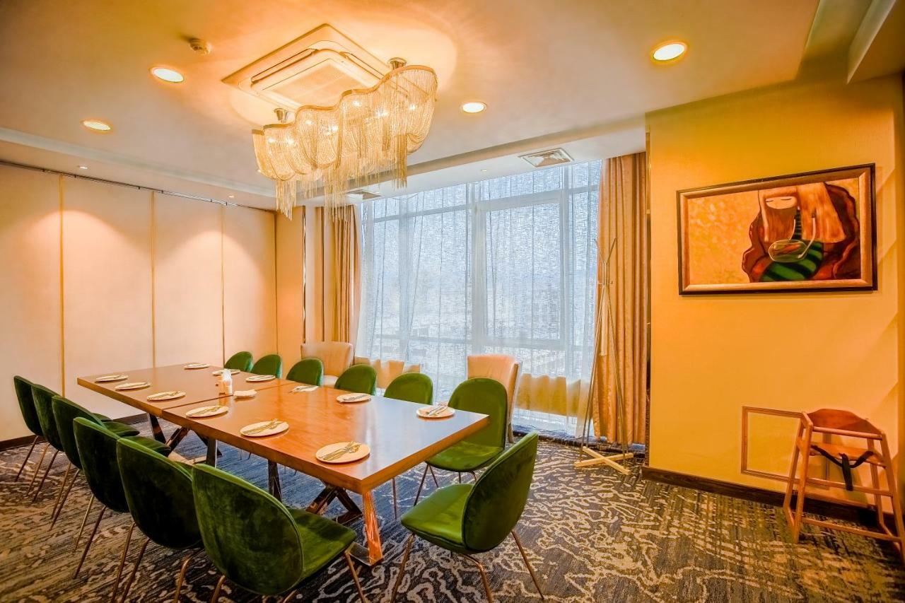 Ramada Ulaanbaatar City Center Εξωτερικό φωτογραφία
